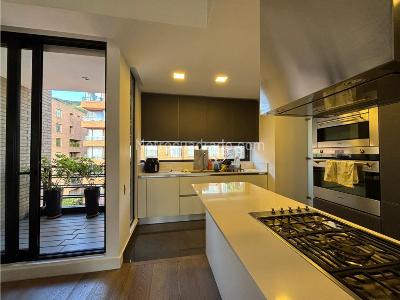 Apartamento de 3 alcobas en venta en Chico, Bogotá, 340 m² · foto 4 de 20
