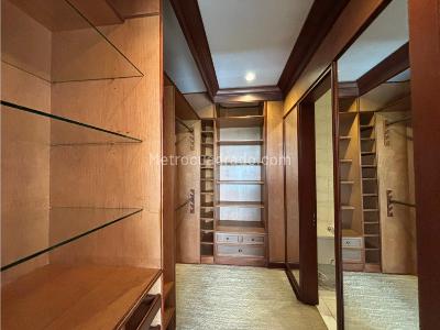 Apartamento de 3 alcobas en arriendo en La Cabrera, Bogotá, 316 m² · foto 11 de 20