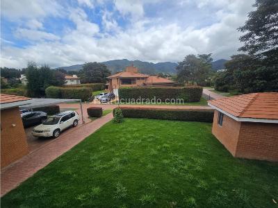Casa de 4 alcobas en venta en San Simon, Bogotá, 1520 m² · foto 11 de 20