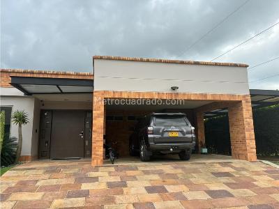Casa de 4 alcobas en venta en Ruitoque Bajo, Bucaramanga, 539 m² · foto 7 de 20