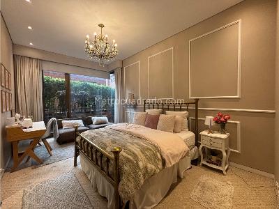 Apartamento de 3 alcobas en venta en Chico Museo, Bogotá, 282 m² · foto 15 de 20