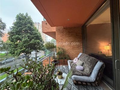 Apartamento de 3 alcobas en venta en Chico Museo, Bogotá, 282 m² · foto 17 de 20