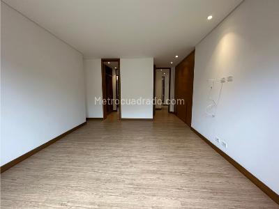 Apartamento de 2 alcobas en venta en Santa Barbara Alta, Bogotá, 183 m² · foto 7 de 20