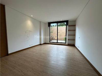 Apartamento de 2 alcobas en venta en Santa Barbara Alta, Bogotá, 183 m² · foto 14 de 20
