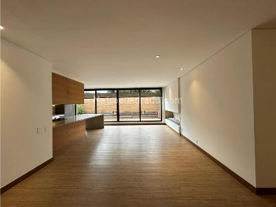 Apartamento de 2 alcobas en venta en Santa Barbara Alta, Bogotá, 183 m² · foto 16 de 20