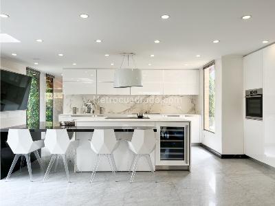 Casa de 4 alcobas en venta en San Simon, Bogotá, 314 m² · foto 11 de 20
