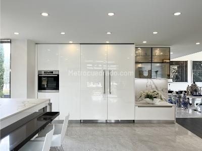 Casa de 4 alcobas en venta en San Simon, Bogotá, 314 m² · foto 12 de 20