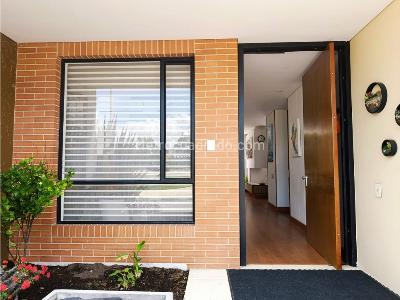 Casa de 4 alcobas en venta en Cajica, Cajicá, 173 m² · foto 2 de 20