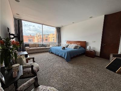 Apartamento de 4 alcobas en venta en Chico, Bogotá, 460 m² · foto 10 de 20