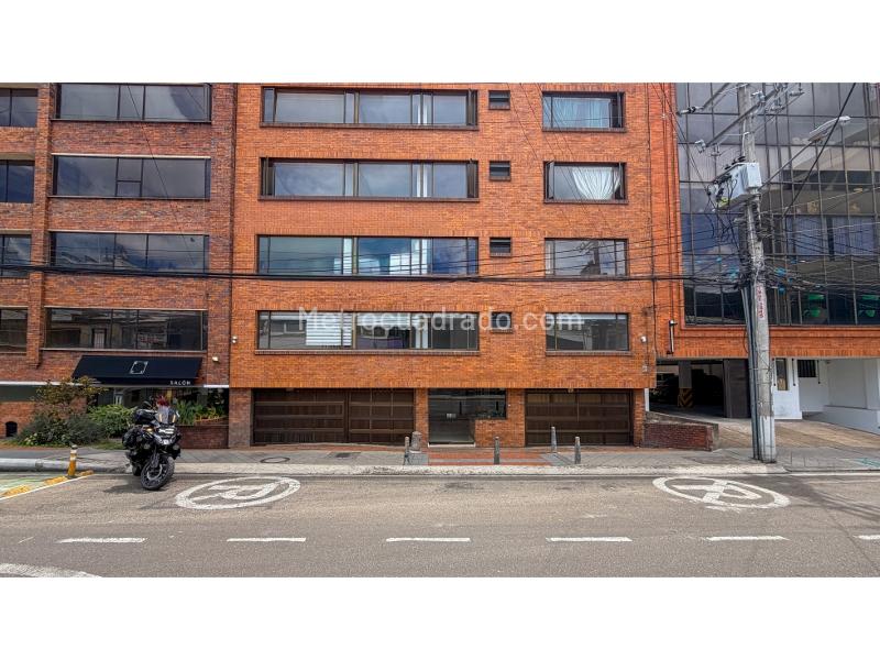 Edificio de Oficinas en Venta, El Retiro, Bogotá D.C. - Vista 2