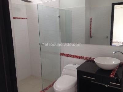 Casa de 5 alcobas en venta en Lagos Del Peñón, Girardot, 500 m² · foto 18 de 19