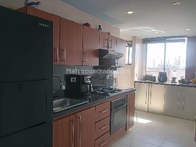 Apartamento de 3 alcobas en venta en Usaquen, Bogotá, 180 m² · foto 9 de 20