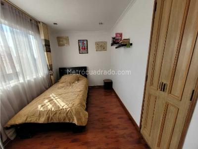 Apartamento de 3 alcobas en venta en Boita, Bogotá, 59 m² · foto 13 de 14