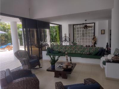 Casa de 4 alcobas en venta en El Peñon, Girardot, 340 m² · foto 4 de 20
