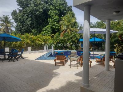 Casa de 4 alcobas en venta en El Peñon, Girardot, 340 m² · foto 6 de 20