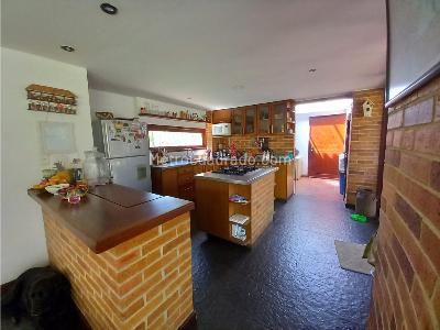 Casa de 5 alcobas en venta en Vereda Samaria, Chía, 220 m² · foto 9 de 20