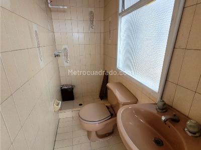 Apartamento en venta en Normandia, Bogotá · foto 5 de 18