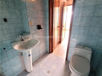 Apartamento en venta en Normandia, Bogotá · foto 10 de 18