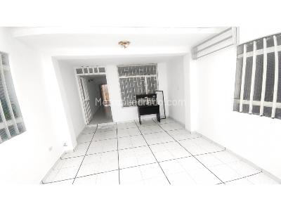 Casa en venta en Los Andes, Bogotá · foto 3 de 20