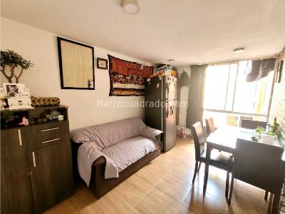 Apartamento en venta en Brasil, Bogotá · foto 2 de 15