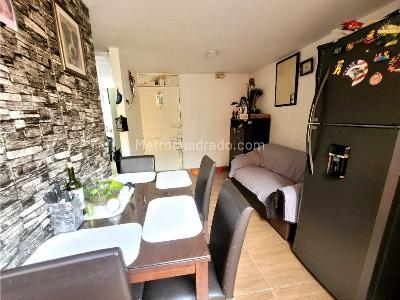 Apartamento en venta en Brasil, Bogotá · foto 3 de 15