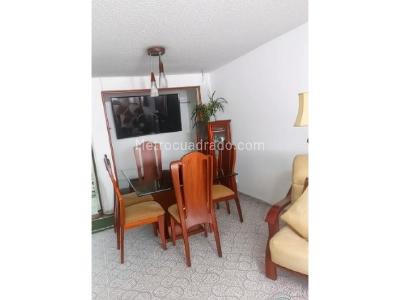Casa de 5 alcobas en venta en Villa Luz, Bogotá, 250 m² · foto 5 de 20