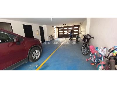 Casa de 4 alcobas en venta en Chia, Chía, 248 m² · foto 13 de 14