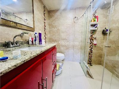 Apartamento en venta en La Carolina, Bogotá · foto 6 de 14