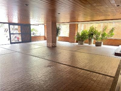 Apartamento en venta en La Carolina, Bogotá · foto 11 de 14