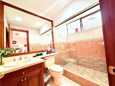 Casa de 4 alcobas en venta en Chia, Chía, 310 m² · foto 13 de 16