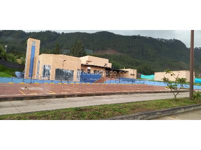 Casa de 5 alcobas en venta en Cajica, Cajicá, 206 m² · foto 15 de 17