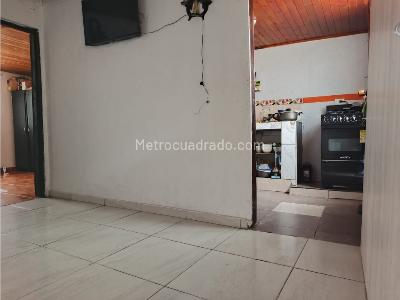 Casa de 5 alcobas en venta en Soacha, Soacha, 300 m² · foto 13 de 17