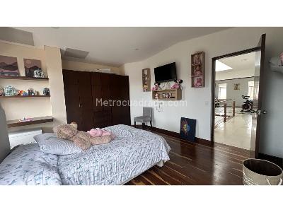 Casa de 5 alcobas en venta en Vereda La Balsa, Chía, 327 m² · foto 17 de 20
