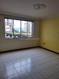 Apartamento de 3 alcobas en venta en Cañaveral Etapa 2, Floridablanca, 118 m² · foto 8 de 20
