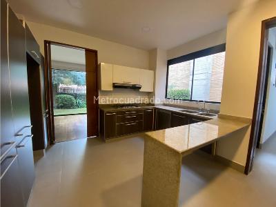 Casa de 4 alcobas en venta en Sotileza, Bogotá, 308 m² · foto 10 de 20
