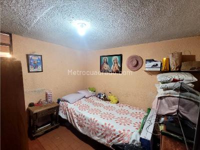 Casa en venta en Candelaria La Nueva, Bogotá · foto 6 de 14