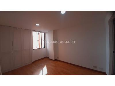 Apartamento de 3 alcobas en venta en Quinta Paredes, Bogotá, 71 m² · foto 19 de 20