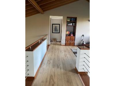 Casa de 5 alcobas en venta en Norte, Bogotá, 339 m² · foto 9 de 17