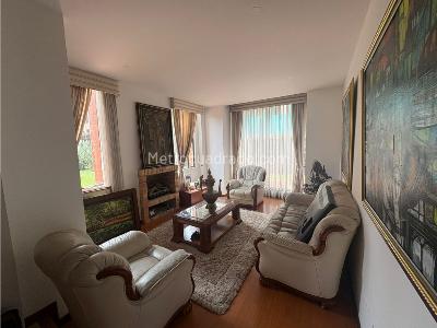 Casa de 4 alcobas en venta en Cajica, Cajicá, 252 m² · foto 2 de 15