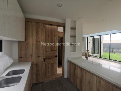 Casa de 3 alcobas en venta en Chuntame, Cajicá, 176 m² · foto 8 de 20