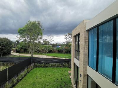 Casa de 3 alcobas en venta en Chuntame, Cajicá, 176 m² · foto 19 de 20