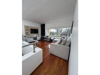 Casa de 4 alcobas en venta en Norte, Bogotá, 250 m² · foto 13 de 20