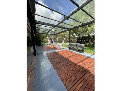 Casa de 5 alcobas en venta en Norte, Bogotá, 450 m² · foto 2 de 20