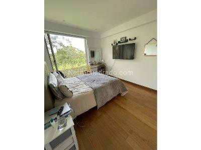 Casa de 5 alcobas en venta en Norte, Bogotá, 450 m² · foto 16 de 20