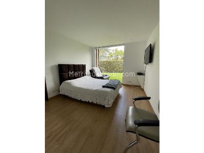 Casa de 5 alcobas en venta en Norte, Bogotá, 450 m² · foto 18 de 20