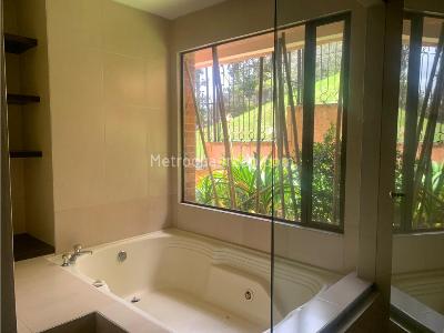 Apartamento en venta en Santa Barbara, Bogotá · foto 20 de 20