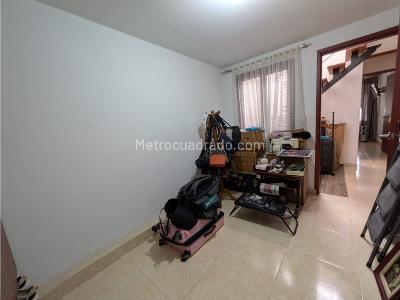 Casa de 5 alcobas en venta en Chia, Chía, 243 m² · foto 10 de 20