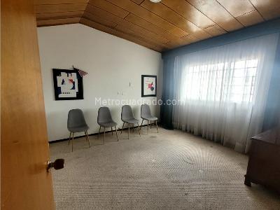 Casa de 5 alcobas en venta en Noroccidente, Bogotá, 286 m² · foto 17 de 20
