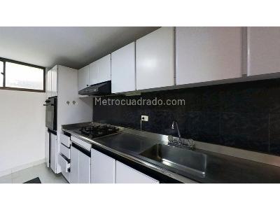 Apartamento de 3 alcobas en venta en Alhambra, Bogotá, 111 m² · foto 4 de 17