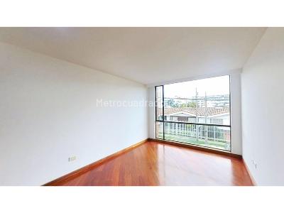Apartamento de 3 alcobas en venta en Alhambra, Bogotá, 111 m² · foto 7 de 17